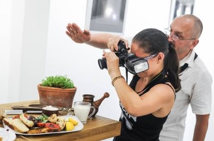 Đội ngũ nhiếp ảnh gia đồ ăn chuyên nghiệp FoodPhoto Studio